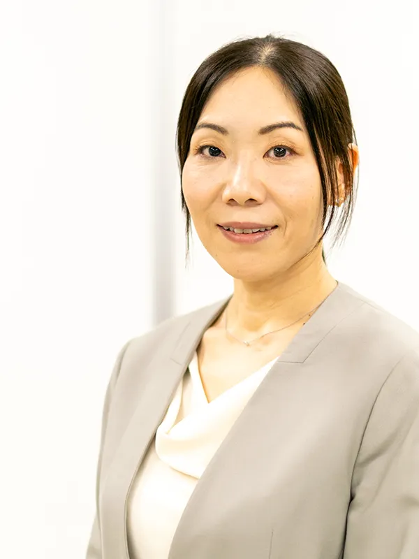 会長 藤原 亜紀の写真です